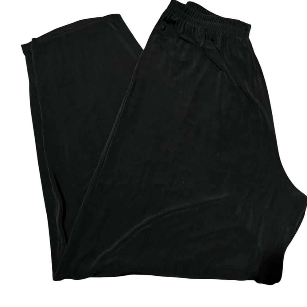 A touch of Class clothing women’s travelers black pants straight leg size L